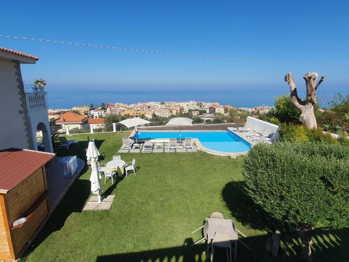 Appartamenti Borgo Panoramico N.2 Тропея Экстерьер фото
