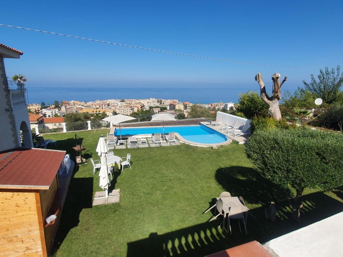 Appartamenti Borgo Panoramico N.2 Тропея Экстерьер фото