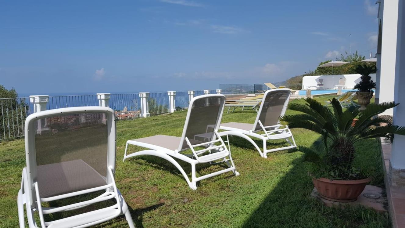 Appartamenti Borgo Panoramico N.2 Тропея Экстерьер фото